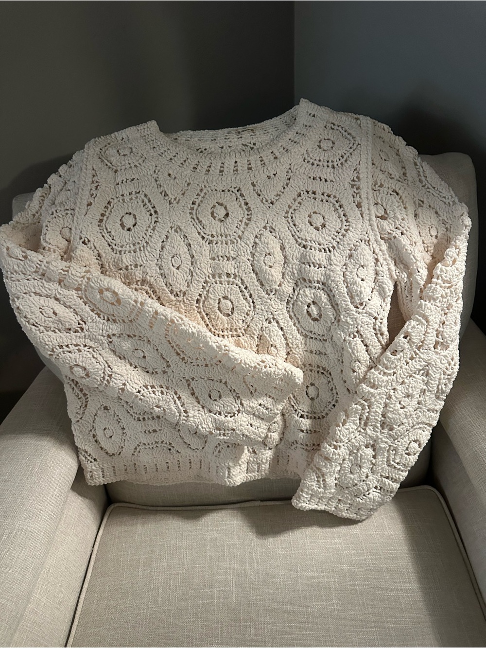 Boho Crochet Sweater Cream Open Knit Medallion Texture S-M